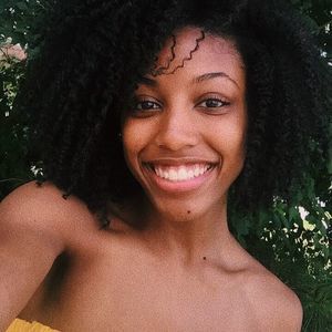 Meet your Posher, Jasmine